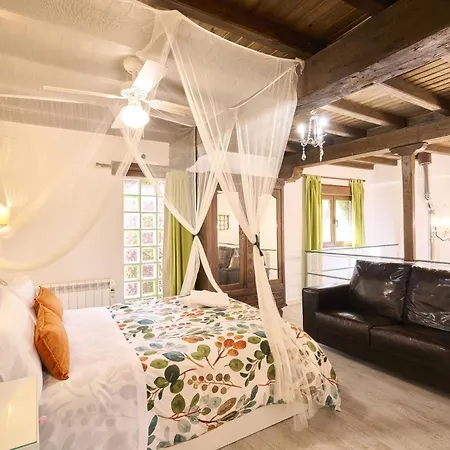 Apartamentos Ca' Tio Celso San Esteban de la Sierra Esterno foto