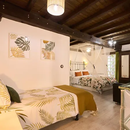 Apartamentos Ca' Tio Celso San Esteban de la Sierra Esterno foto