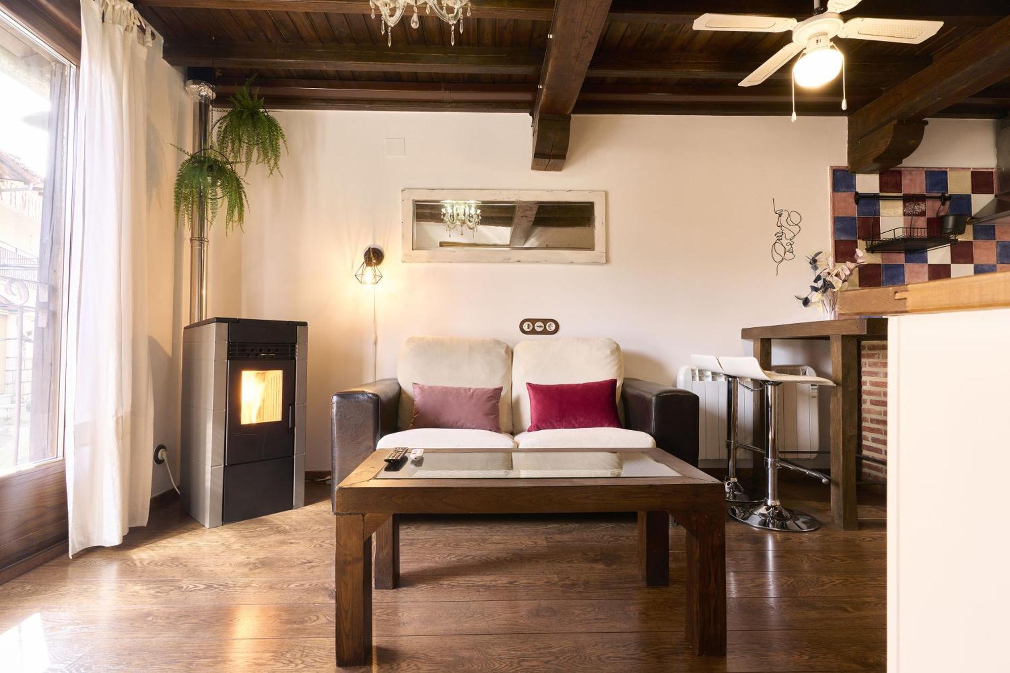 Ca' Tio Celso Apartment San Esteban de la Sierra